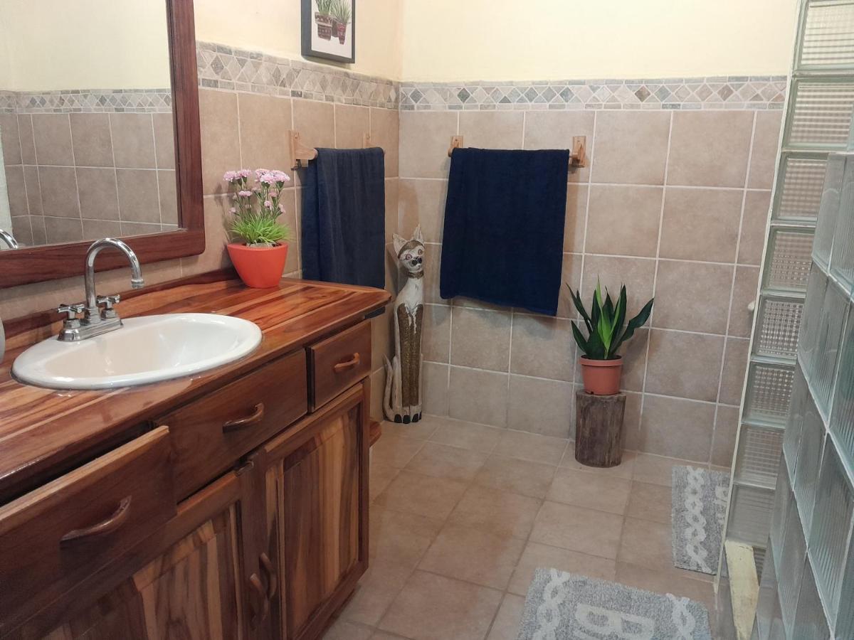 Casas Guaney, Full Furnished Studios! Мануэль-Антонио Экстерьер фото